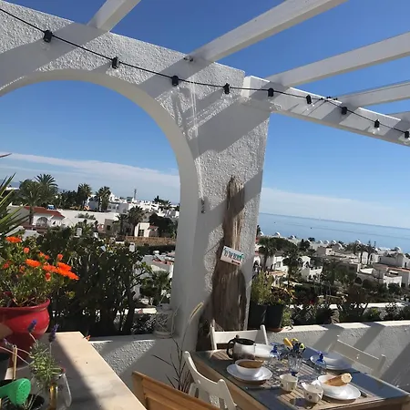 1st Floor Penthouse Sea And Mountain View 5 Min Stroll To *